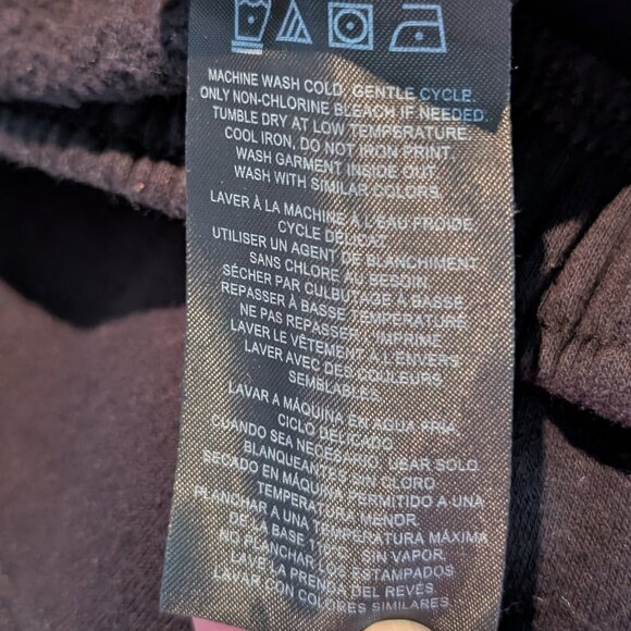 Hurley Black Shorts with Logo Size Med - Picture 8 of 9